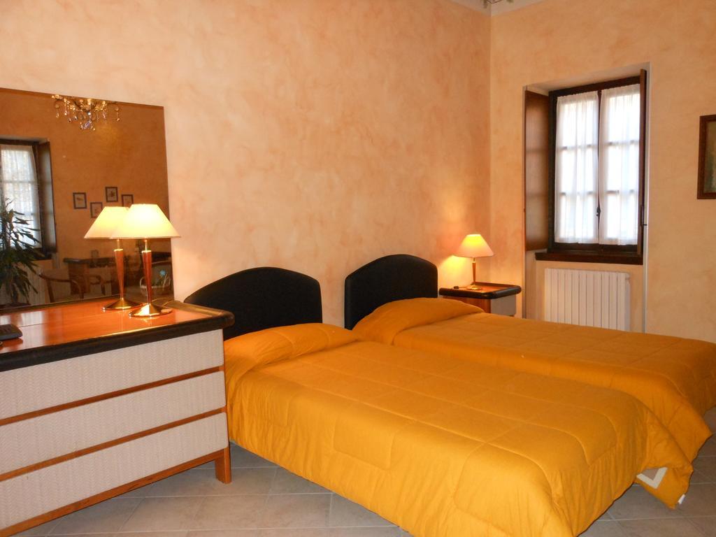 Agriturismo Cassinazza Orsenigo Exteriér fotografie
