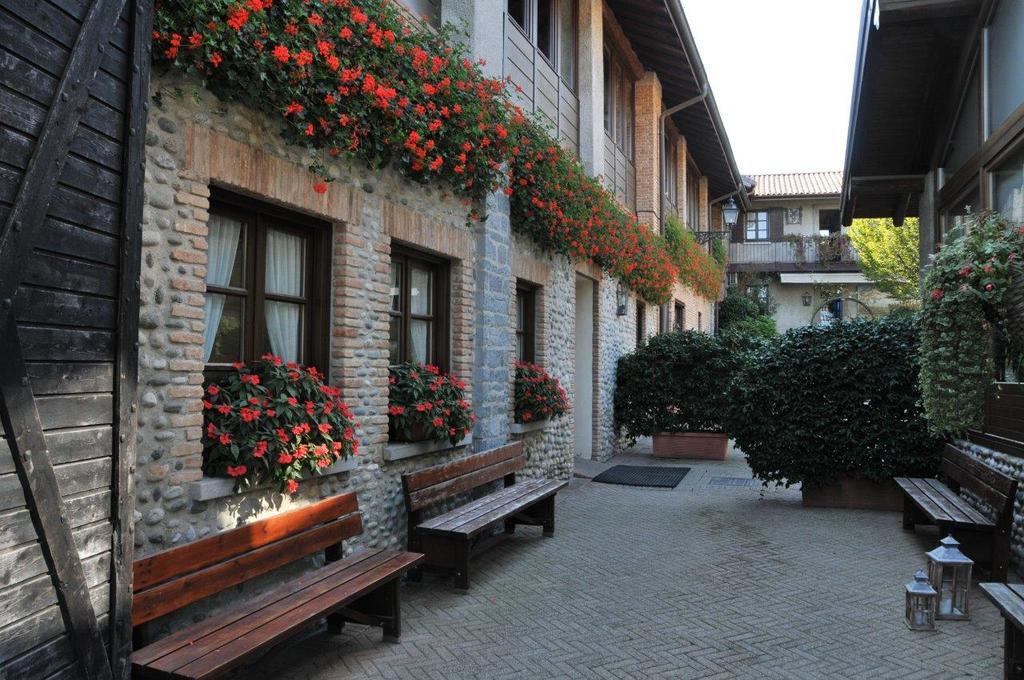 Agriturismo Cassinazza Orsenigo Exteriér fotografie